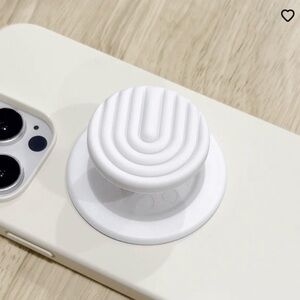 PopSockets: PopOut Coconut Creme Curves (MagSafe PopGrip)